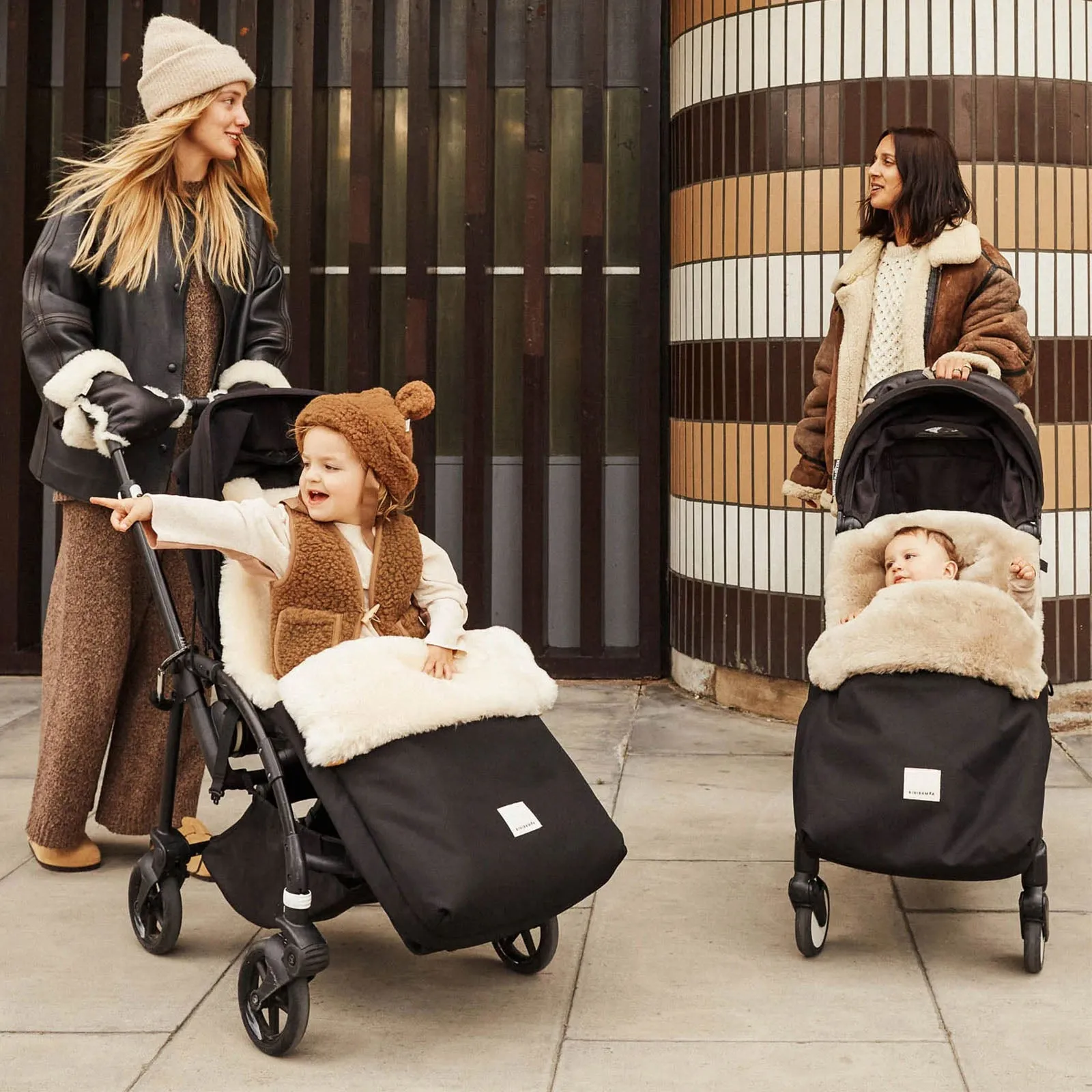 BINIBAMBA Sheepskin Puffmuff