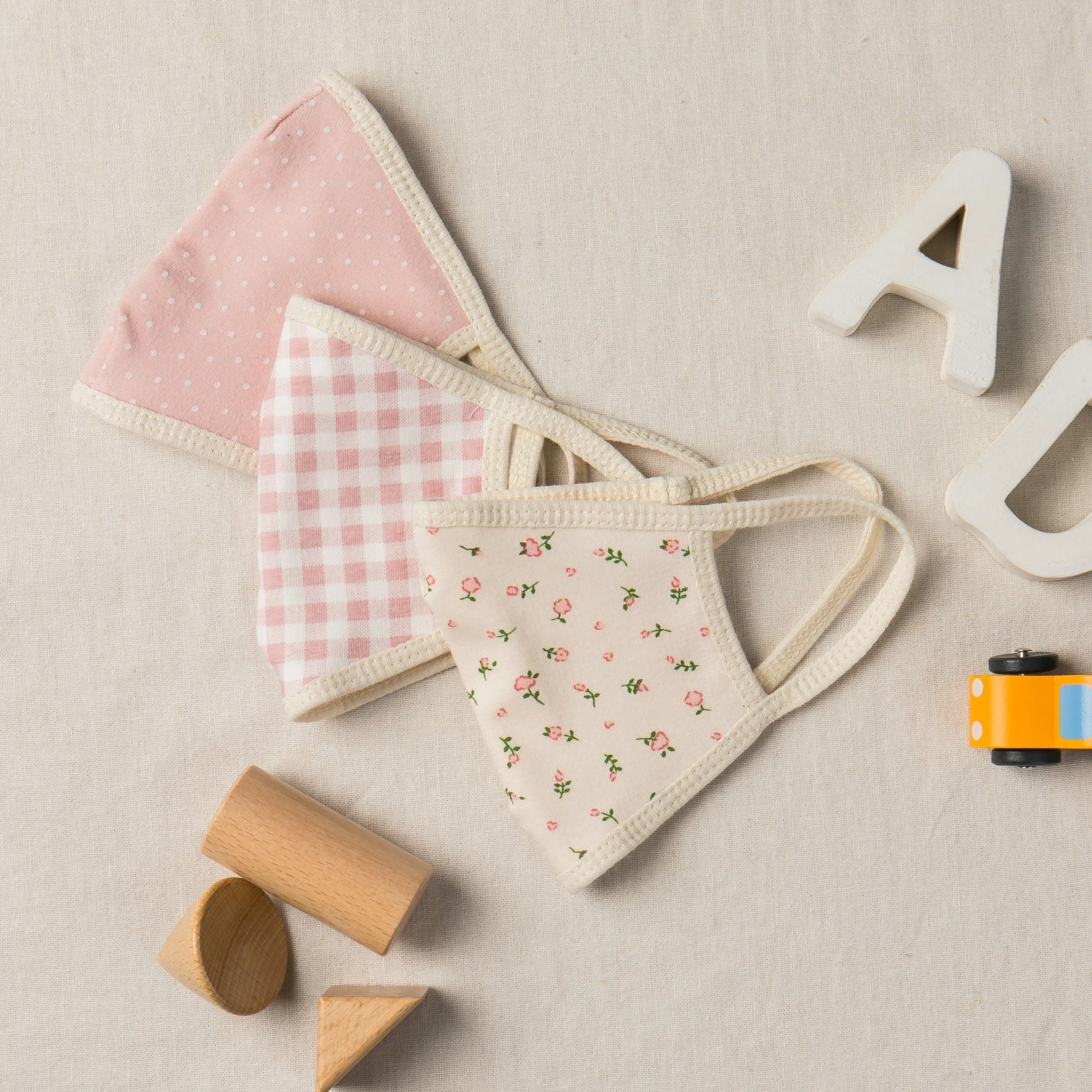 Mom   Me Floral Face Mask Set with Filter Pocket [Set of 3]